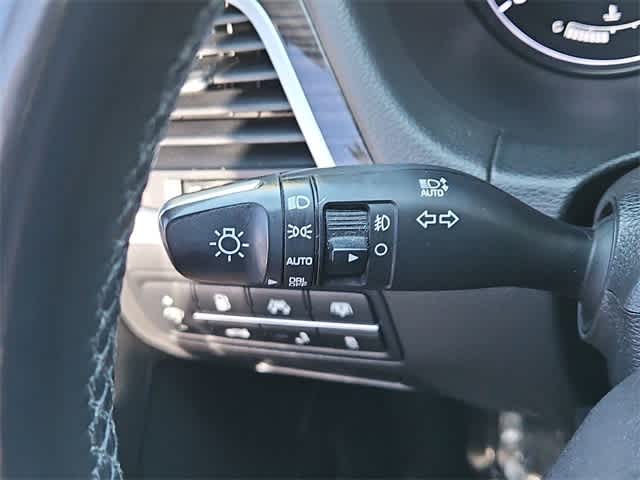 Thumbnail: 2016 Hyundai Genesis - 27