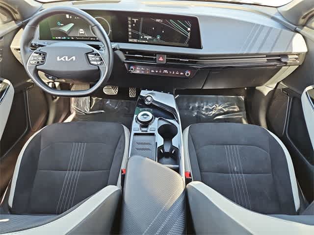 Thumbnail: 2023 Kia EV6 - 15