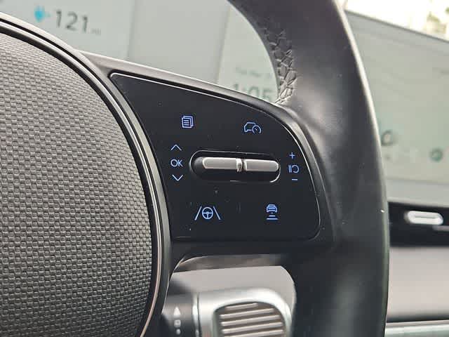 Thumbnail: 2023 Hyundai Ioniq 5 - 25
