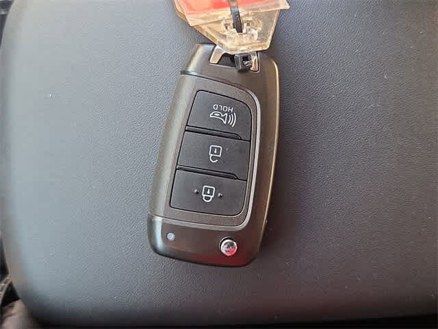 Thumbnail: 2023 Hyundai Venue - 34