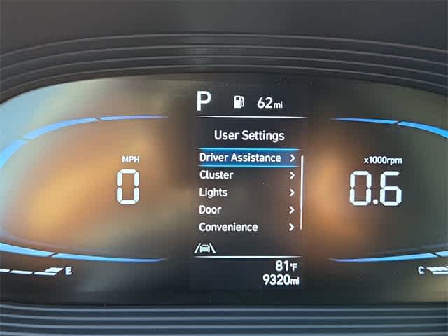 Thumbnail: 2023 Hyundai Venue - 32