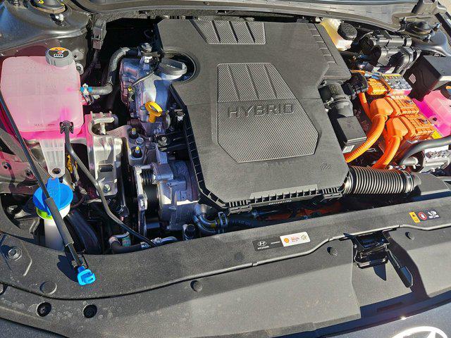 Thumbnail: 2025 Hyundai Elantra - 14