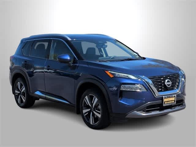 2023 Nissan Rogue SL photo 2