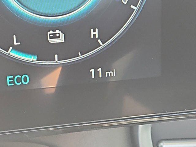 Thumbnail: 2025 Hyundai Elantra - 29