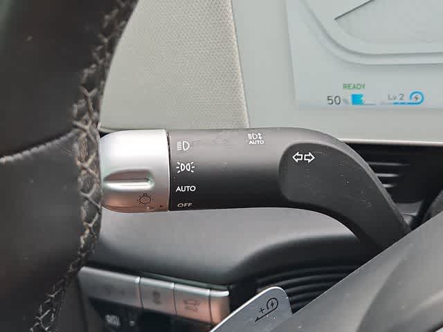 Thumbnail: 2023 Hyundai Ioniq 5 - 27