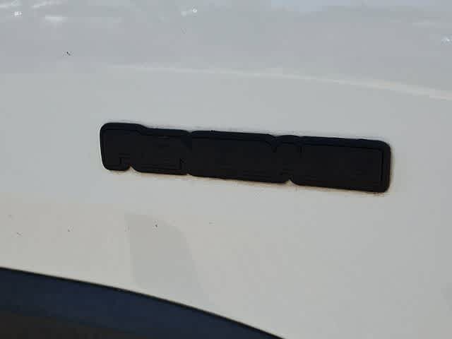 Thumbnail: 2016 Jeep Renegade - 5