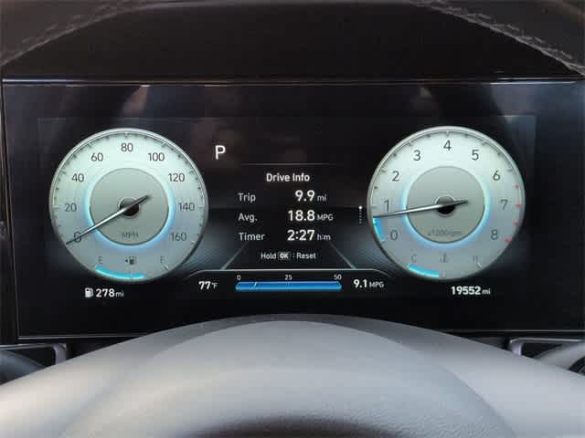 Thumbnail: 2023 Hyundai Elantra - 32