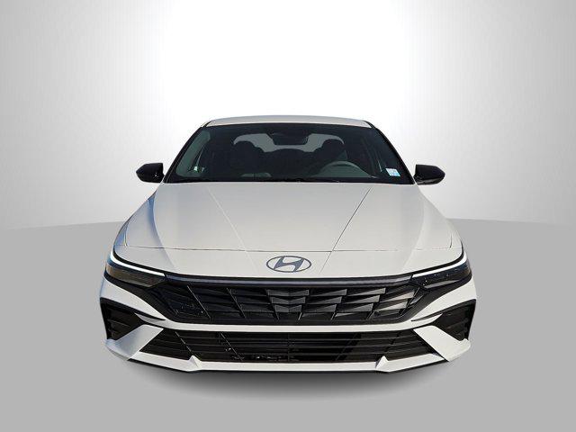 Thumbnail: 2026 Hyundai Elantra - 3