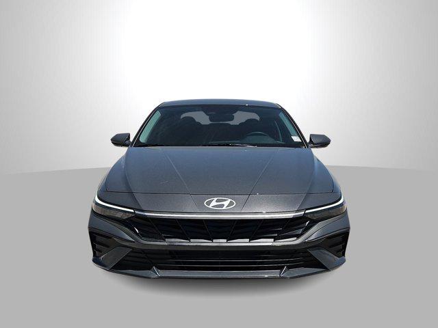 Thumbnail: 2026 Hyundai Elantra - 3