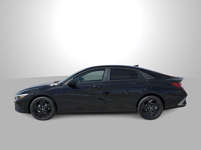Thumbnail: 2026 Hyundai Elantra - 5