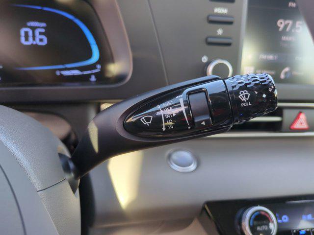 Thumbnail: 2026 Hyundai Elantra - 24