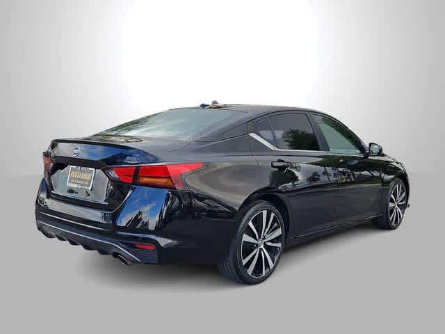 Thumbnail: 2022 Nissan Altima - 8