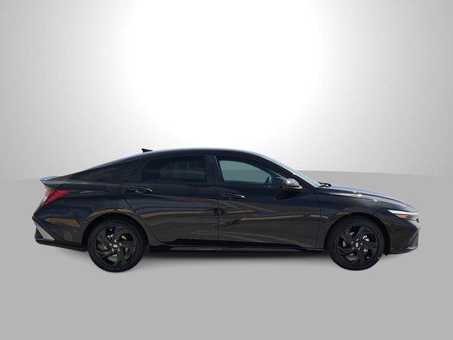 Thumbnail: 2026 Hyundai Elantra - 9