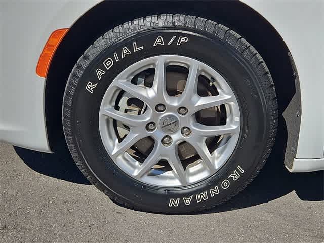 Thumbnail: 2023 Chrysler Pacifica - 14