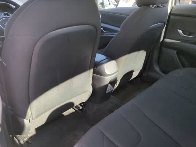 Thumbnail: 2024 Hyundai Elantra - 17