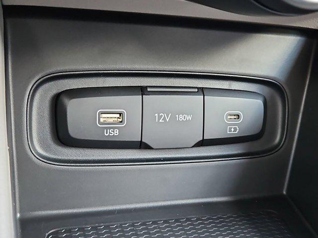 Thumbnail: 2025 Hyundai Venue - 29