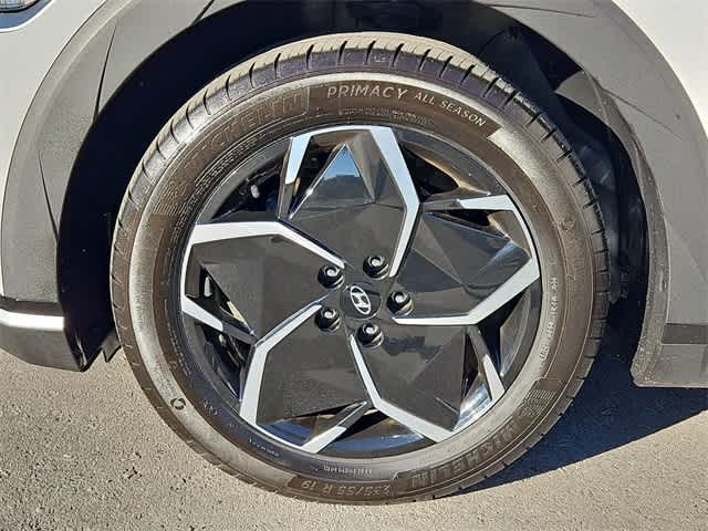 Thumbnail: 2024 Hyundai Ioniq 5 - 13