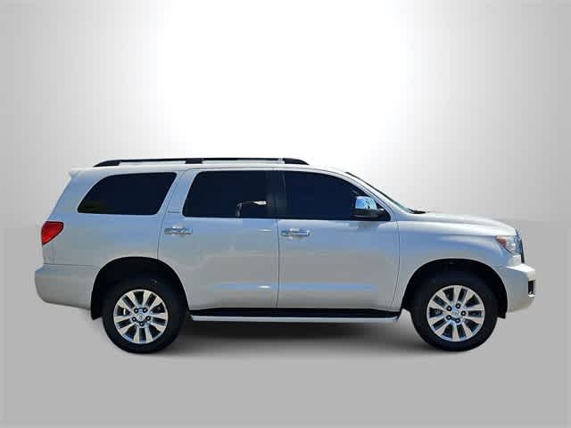 Thumbnail: 2015 Toyota Sequoia - 9