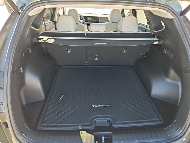 Thumbnail: 2026 Hyundai Tucson - 32