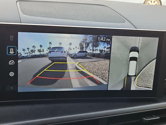 Thumbnail: 2025 Hyundai Santa Fe - 31