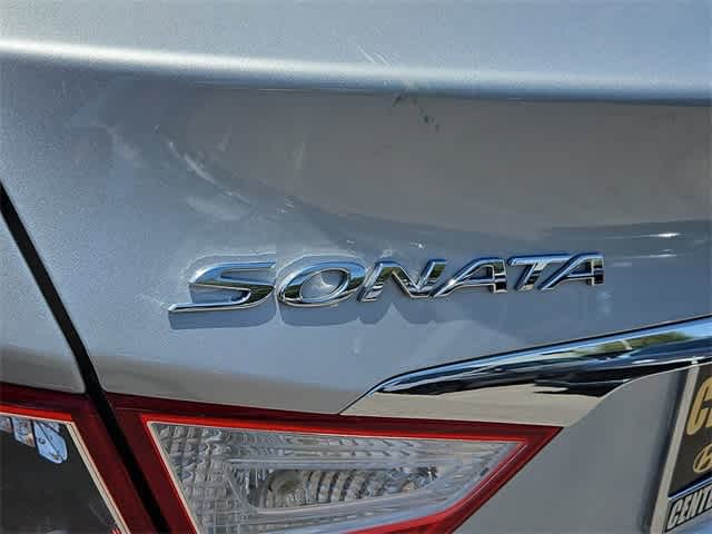 2013 Hyundai Sonata GLS 13