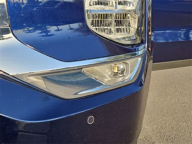 Thumbnail: 2022 Mitsubishi Outlander - 11