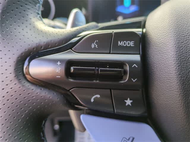 Thumbnail: 2024 Hyundai Elantra - 23