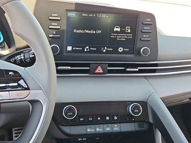 Thumbnail: 2026 Hyundai Elantra - 26