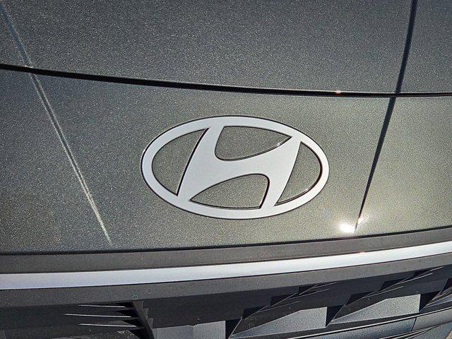 Thumbnail: 2025 Hyundai Elantra - 11