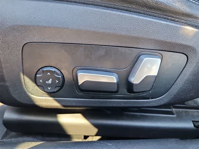 Thumbnail: 2023 BMW 3 Series - 17