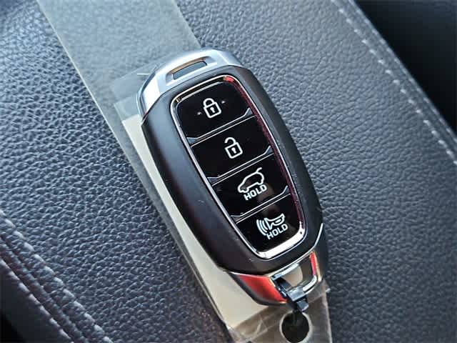 Thumbnail: 2020 Hyundai Elantra - 34