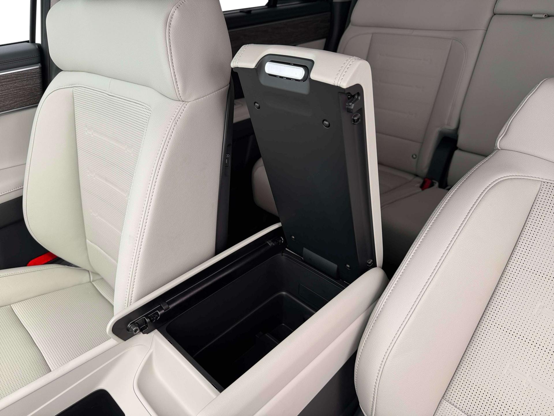 Thumbnail: 2026 Hyundai Santa Fe - 19