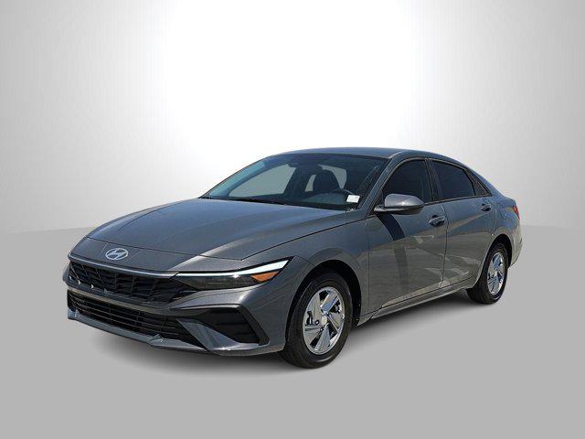 Thumbnail: 2026 Hyundai Elantra - 4