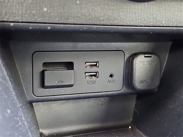 Thumbnail: 2017 Toyota Yaris iA - 28