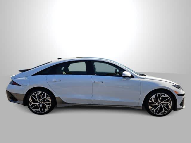 Thumbnail: 2023 Hyundai Ioniq 6 - 9