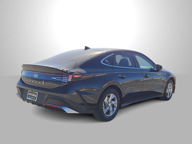 Thumbnail: 2026 Hyundai Sonata - 8