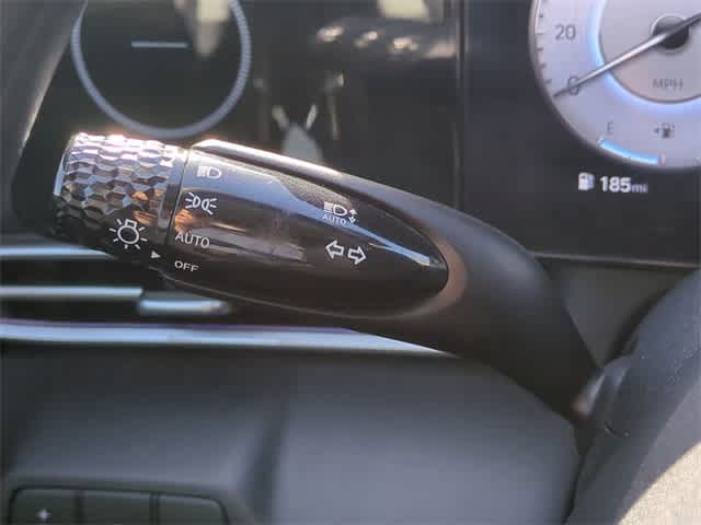 Thumbnail: 2024 Hyundai Elantra - 25