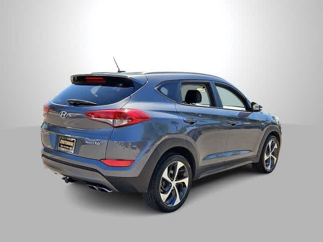 Thumbnail: 2016 Hyundai Tucson - 8
