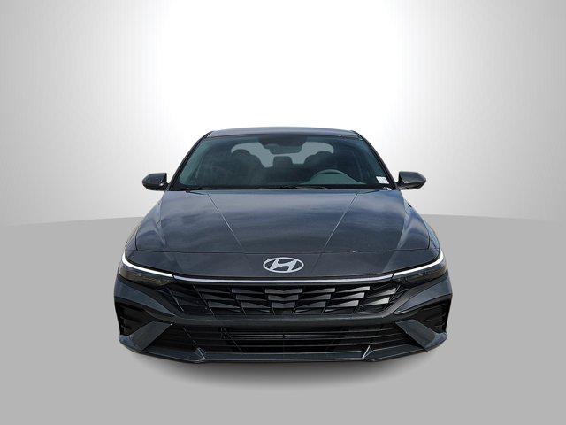 Thumbnail: 2026 Hyundai Elantra - 3