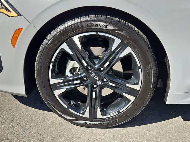 Thumbnail: 2021 Kia K5 - 13