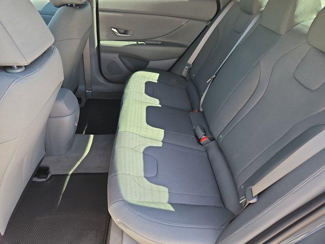 Thumbnail: 2026 Hyundai Elantra - 18