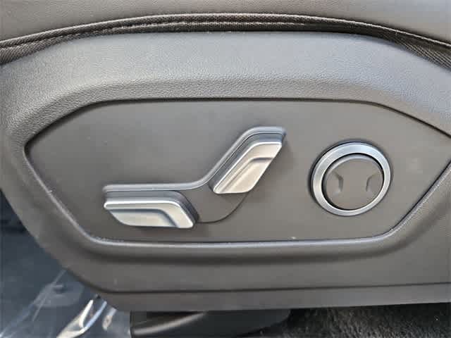 Thumbnail: 2024 Hyundai Santa Fe - 17