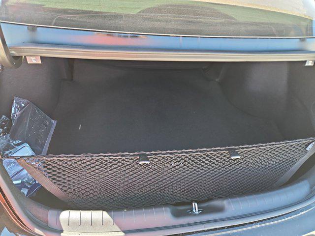 Thumbnail: 2025 Hyundai Elantra - 31