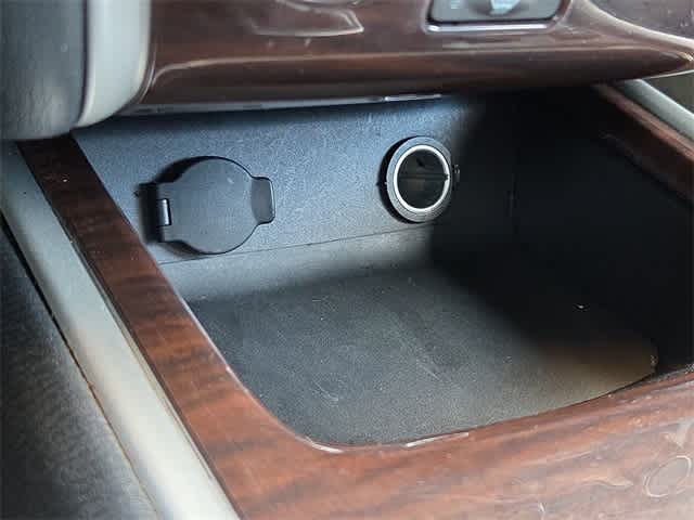 Thumbnail: 2013 Nissan Pathfinder - 31