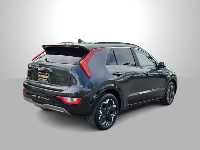 Thumbnail: 2025 Kia Niro - 8