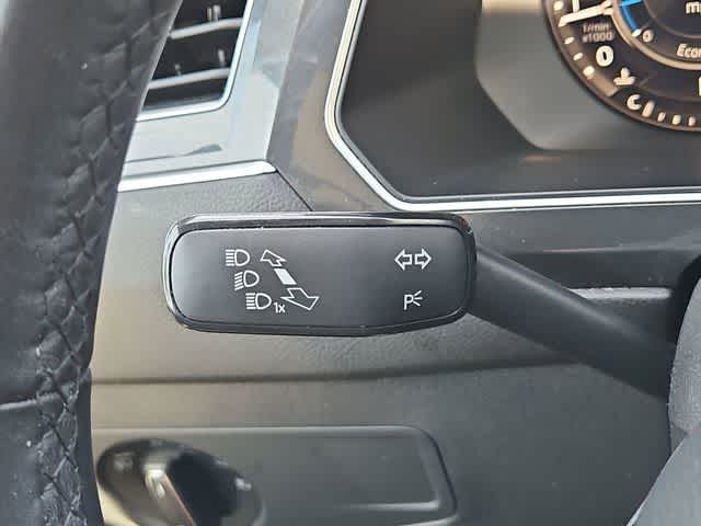 Thumbnail: 2019 Volkswagen Tiguan - 28