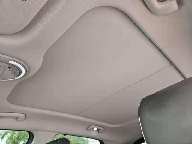 Thumbnail: 2023 Hyundai Ioniq 5 - 19