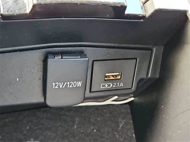 Thumbnail: 2021 Toyota Corolla - 28