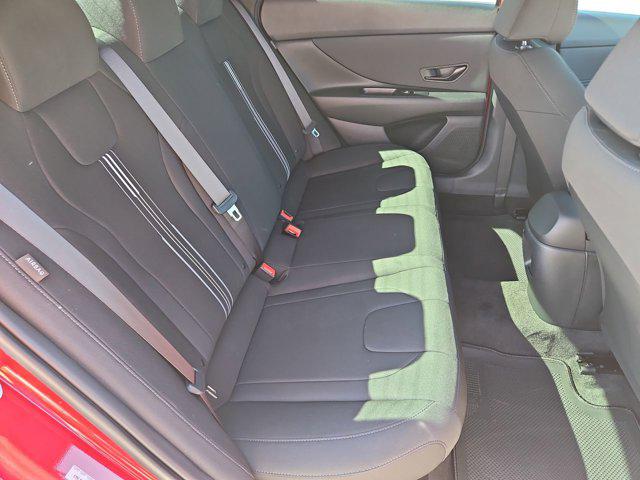 Thumbnail: 2025 Hyundai Elantra - 19