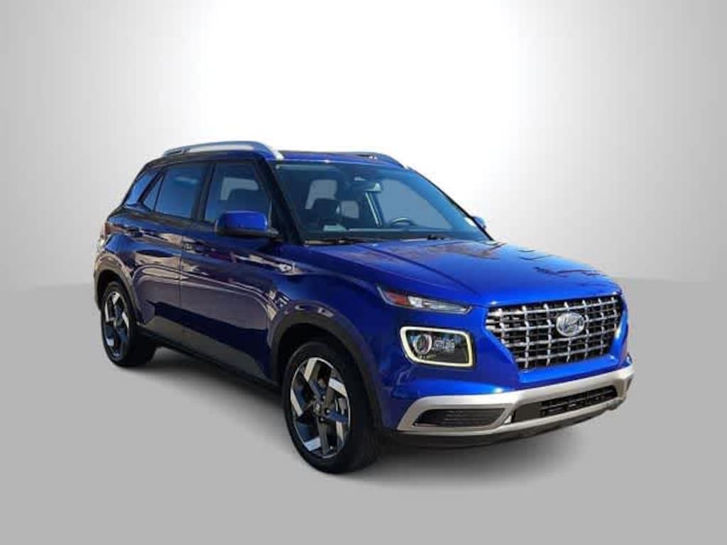Used 2024 Hyundai Venue Limited SUV